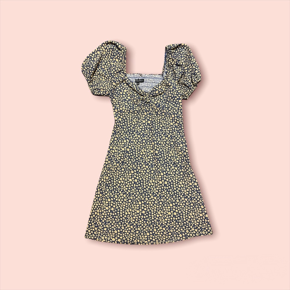 navy  puff sleeve dress with yellow flowers